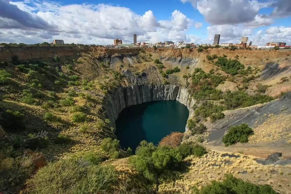 Geological Features of the Big Hole