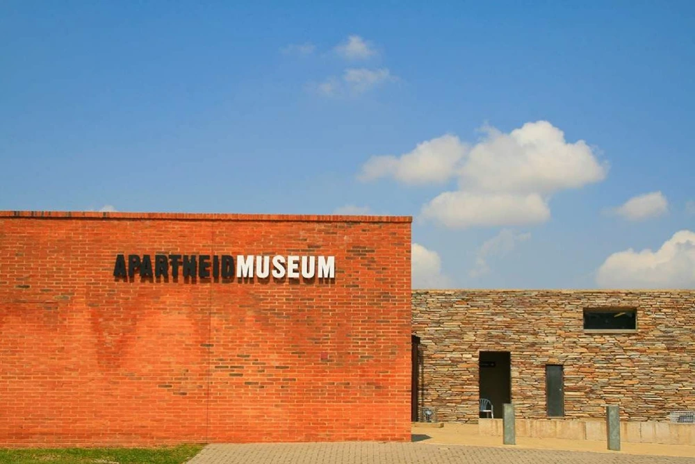 Visitor Reviews and Experiences at the Apartheid Museum