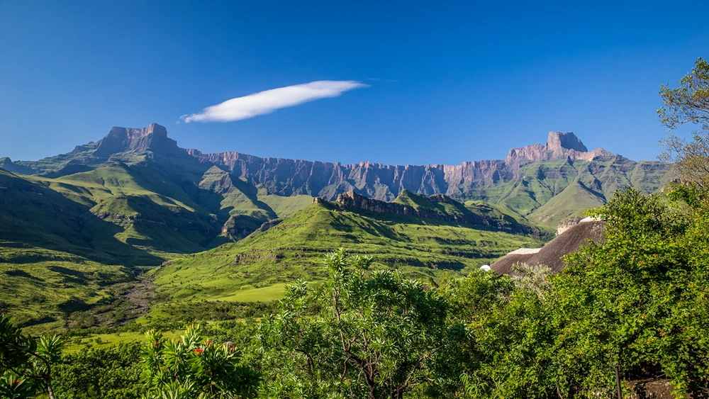 Historical and Cultural Significance of the Drakensberg Mountains