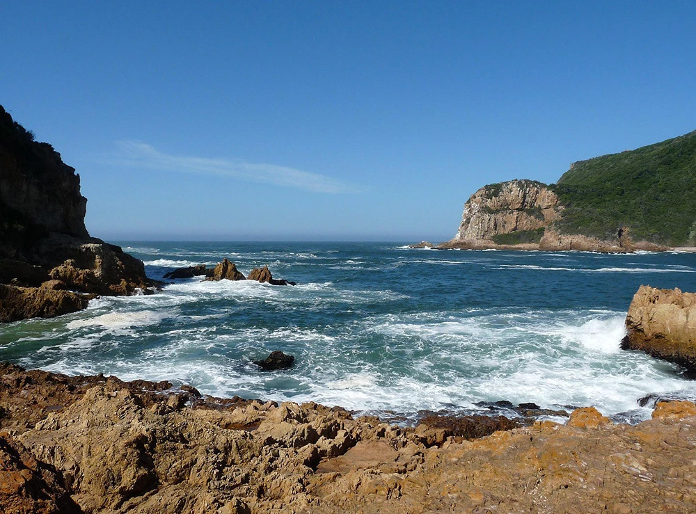 Dining and Accommodation at the Knysna Heads