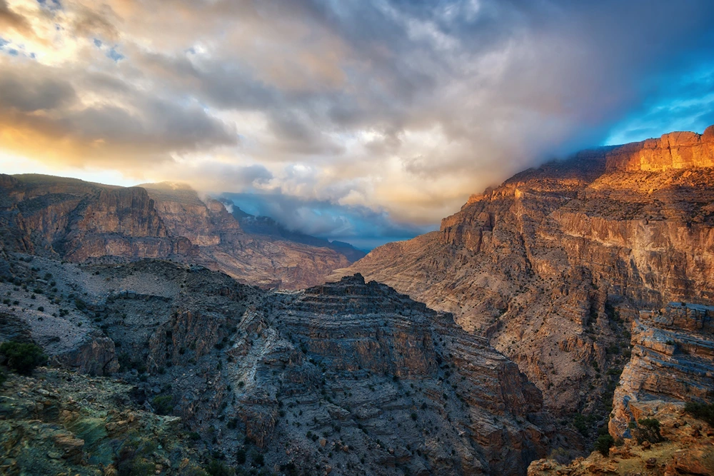 Scenic Drives in the Hajar Mountains
